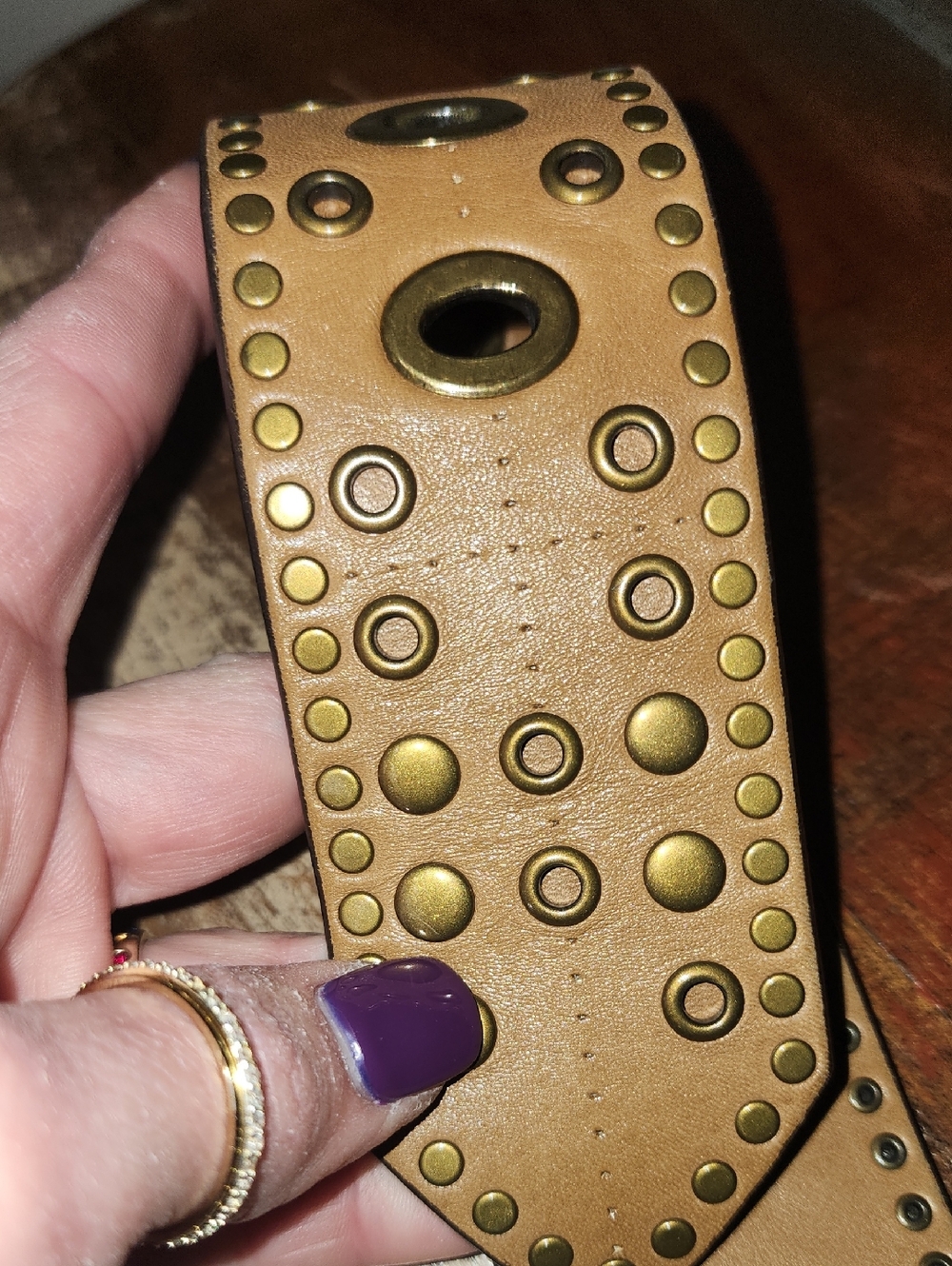 COACH Vintage Studded Tan Leather 2" Belt Antique Solid Brass Buckle Women Small - Picture 9 of 16